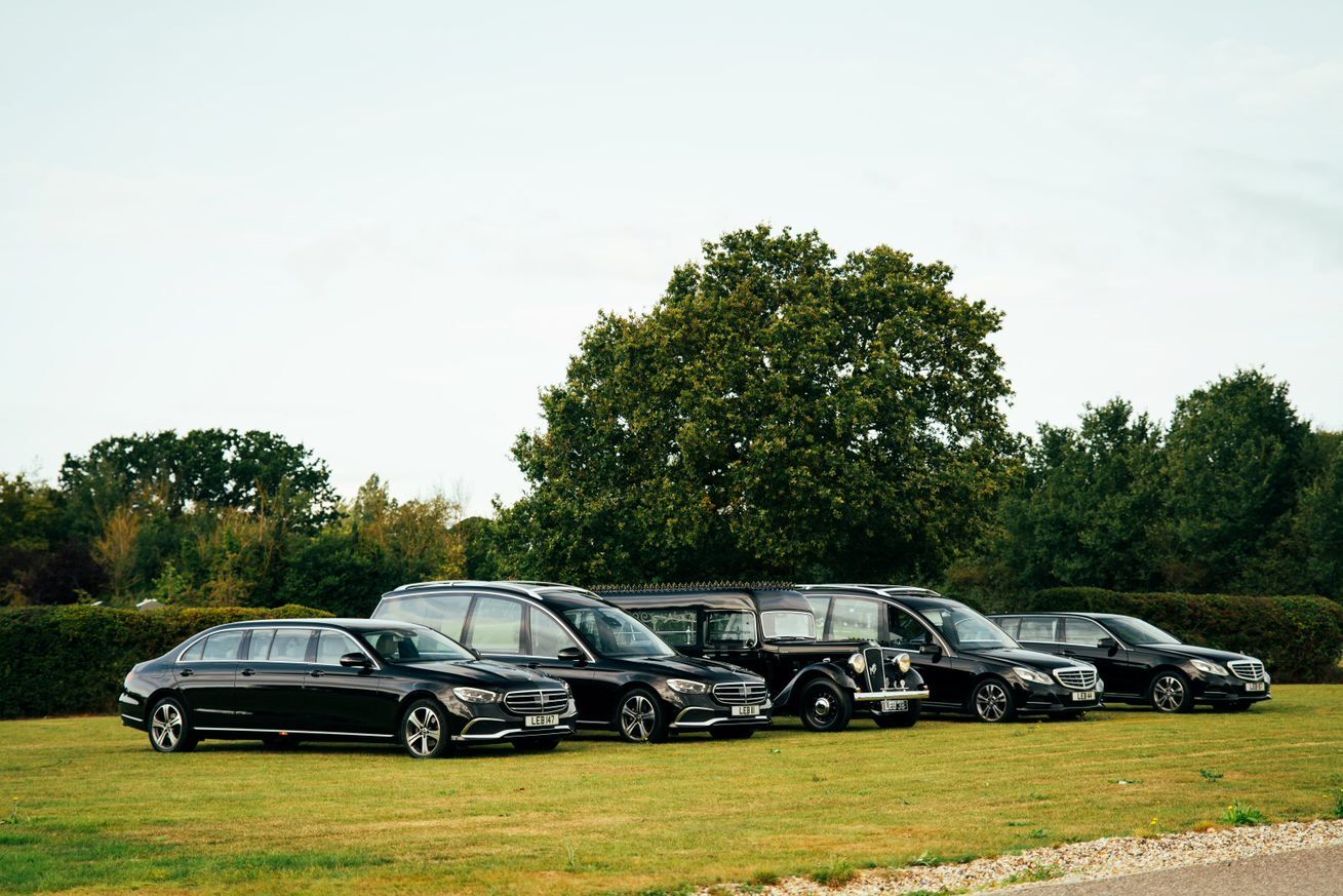 Funeral Transport: What To Choose For a Final Fitting Journey